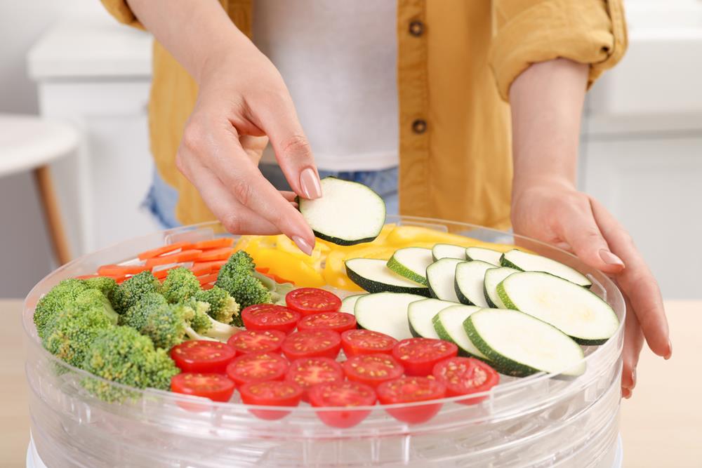 Drying fruits and vegetables