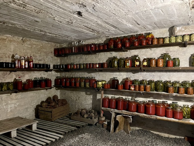 Bunker with sufficient supply of food