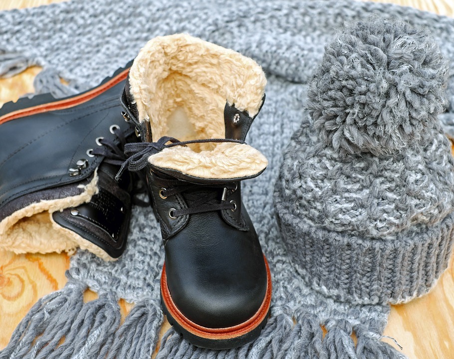 Keep Your Feet Warm and Dry with Footwear