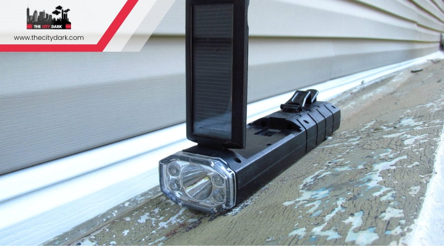 Are Solar-Powered Flashlights Effective for Sustained Urban Use?