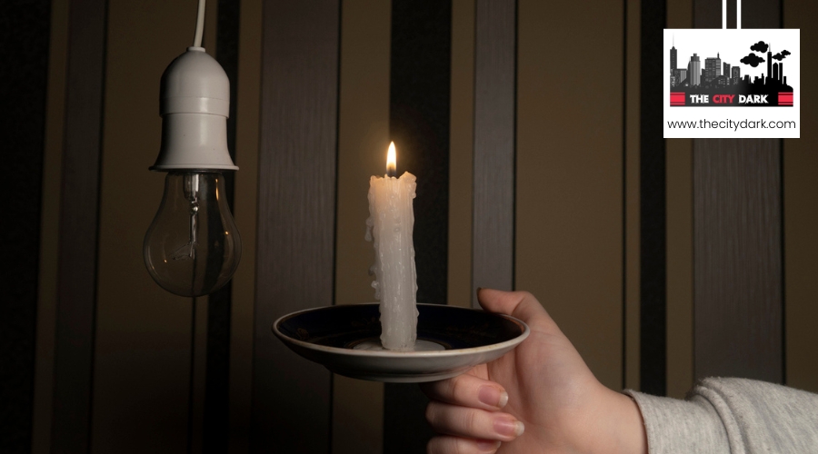 Emergency Preparedness: Candle Accessories to Consider